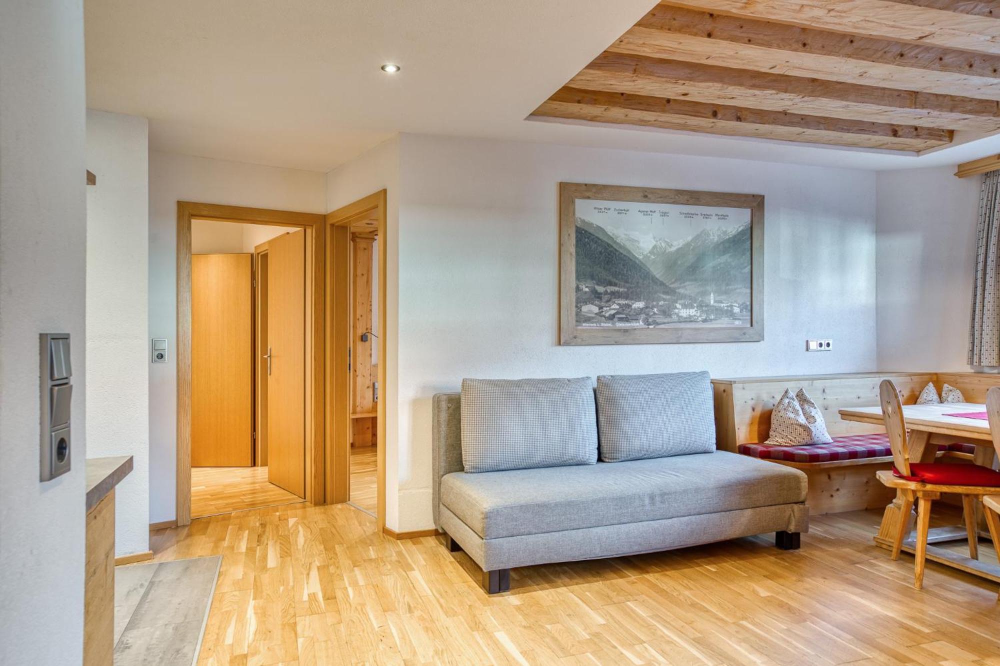 Hotel Alpenstolz มีเดอร์ส ห้อง รูปภาพ